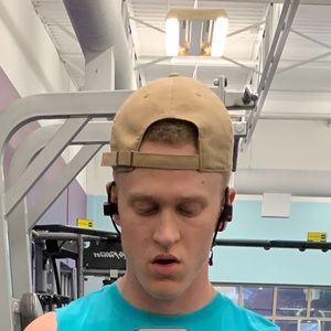 Meet your Posher, Evan